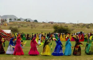 bakhtiari rugs a tapestry of tribal heritage and enduring beauty 2