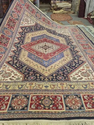 Tabriz rug History Persian Heriz rug