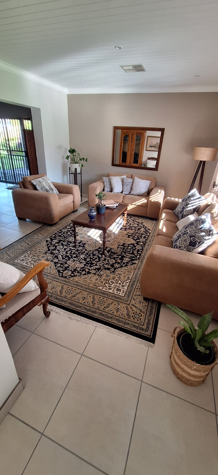 whatsapp image 2025 04 22 at 03.17.14 144129be