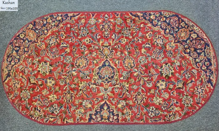 Vintage Oval Kashan Persian Rug 1