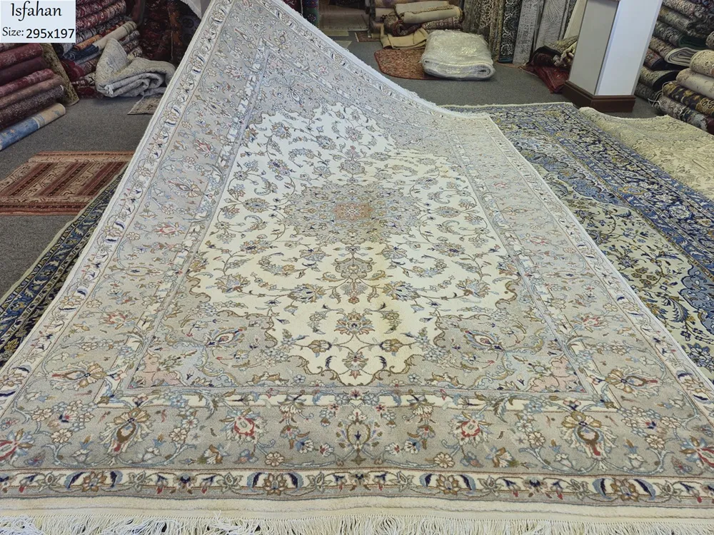 fine persian handmade isfahan carpet size 295x197 cm kurk wool vegetable dye thick soft pile r30 000 valuation certificate 1