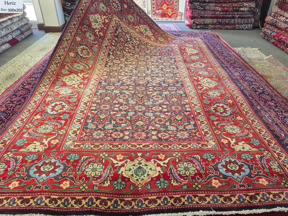 heriz hand knotted persian rug 1