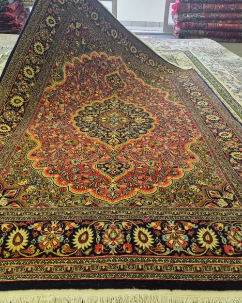 Silk Kashan