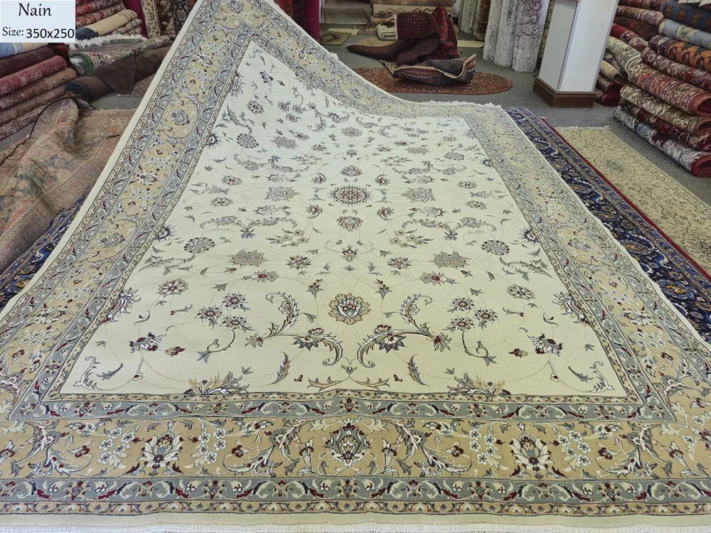 Nain carpet