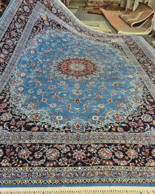 Isfahan carpet