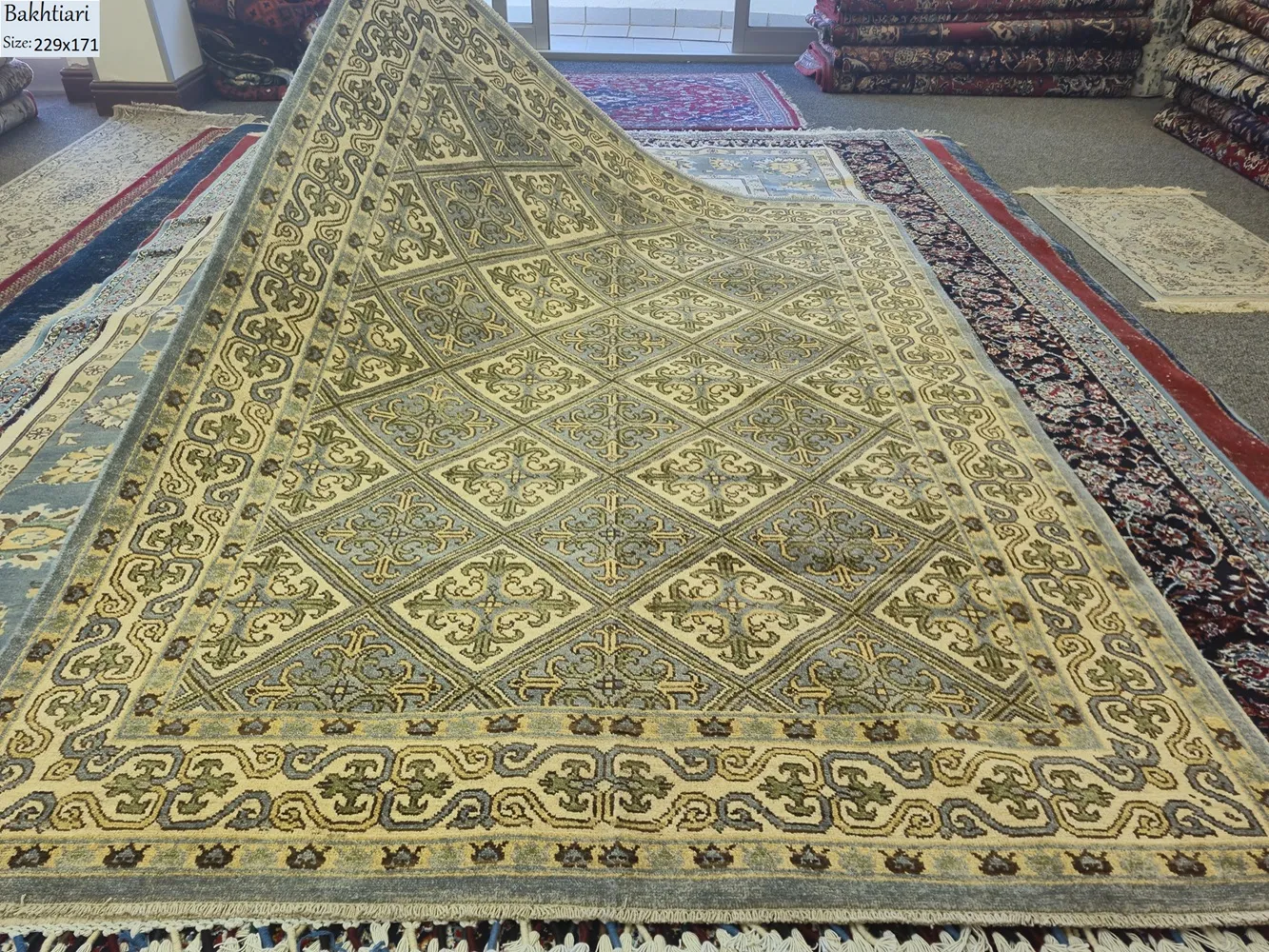 Bakhtiari Kheshti rug
