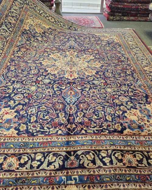 Hand-knotted Isfahan
