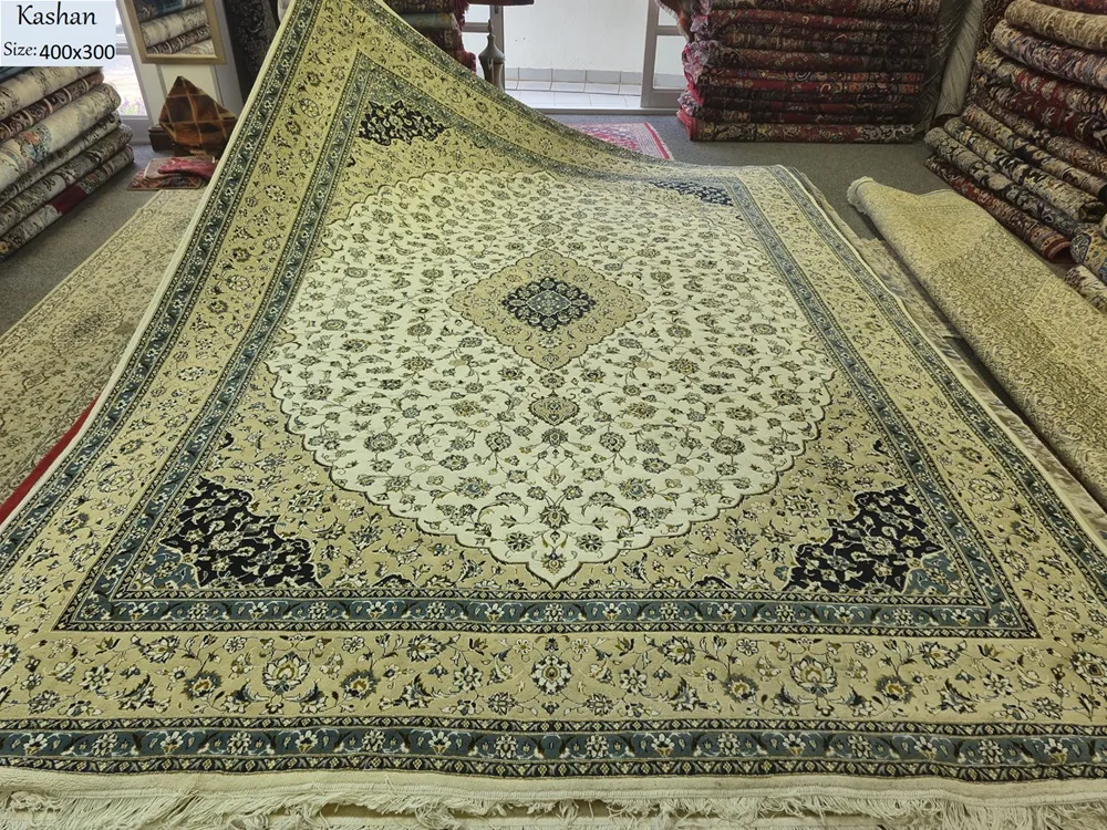 Kashan carpet 2