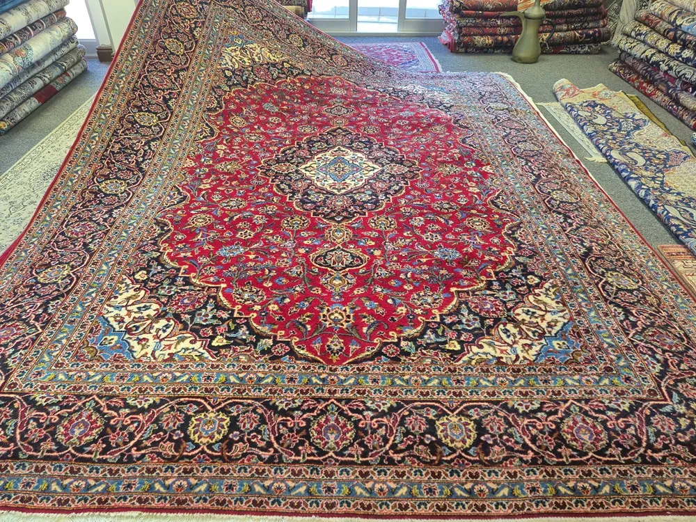 Second hand Kashan