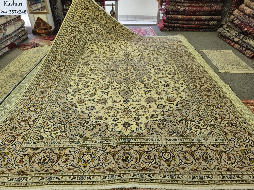 Vintage Kashan 2