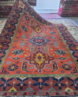 Fine Persian Heriz